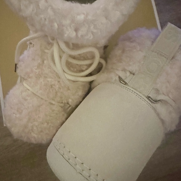 Michael Kors boots Zelda Sherpa US 10 - Picture 9 of 10